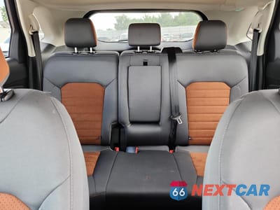 Zdjęcie 10 z 14 samochodu: 2018 FORD EDGE SEL VIN:2FMPK3J96JBB35745 - miniatura