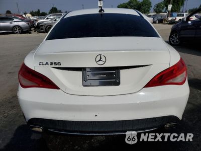 Zdjęcie 6 z 14 samochodu: 2014 MERCEDES-BENZ CLA 250 VIN:WDDSJ4EB9EN116899 - miniatura