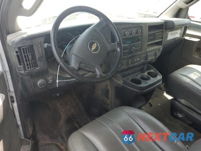 Zdjęcie 8 z 13 samochodu: 2023 CHEVROLET EXPRESS G3500 VIN:1GB0GSF76P1236558 - miniatura