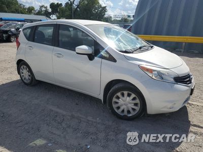 Czwarte zdjęcie samochodu z boku: 2016 NISSAN VERSA NOTE S VIN:3N1CE2CP2GL403836 - miniatura
