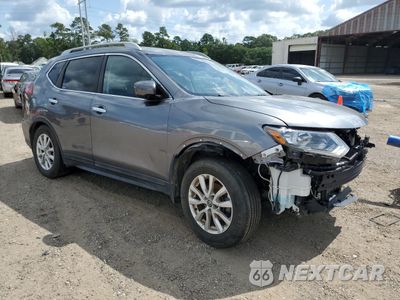 Czwarte zdjęcie samochodu z boku: 2019 NISSAN ROGUE S VIN:5N1AT2MV2KC831901 - miniatura