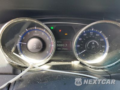 Zdjęcie 9 z 13 samochodu: 2011 HYUNDAI SONATA SE VIN:5NPEC4AC0BH307977 - miniatura