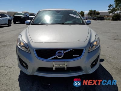 Piąte zdjęcie samochodu w środku: 2011 VOLVO C30 T5 VIN:YV1672MK1B2192186 - miniatura