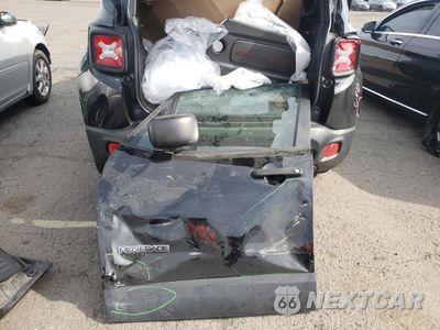 Zdjęcie 12 z 13 samochodu: 2017 JEEP RENEGADE SPORT VIN:ZACCJAAB7HPE78941 - miniatura