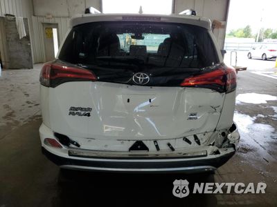 Zdjęcie 6 z 17 samochodu: 2018 TOYOTA RAV4 SE VIN:JTMJFREV6JJ190829 - miniatura