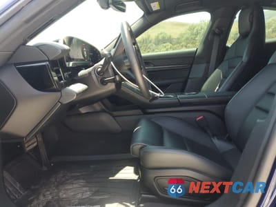 Zdjęcie 7 z 15 samochodu: 2020 PORSCHE TAYCAN 4S VIN:WP0AB2Y16LSA50128 - miniatura