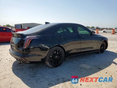 Trzecie zdjęcie samochodu z tyłu: 2022 CADILLAC CT4-V VIN:1G6DD5RL1L0134958 - miniatura