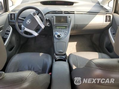 Zdjęcie 8 z 12 samochodu: 2011 TOYOTA PRIUS VIN:JTDKN3DU7B0263419 - miniatura