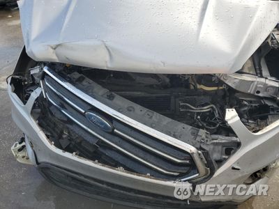 Zdjęcie 11 z 12 samochodu: 2017 FORD ESCAPE SE VIN:1FMCU0GD6HUA19744 - miniatura