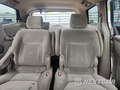 Zdjęcie 10 z 13 samochodu: 2006 TOYOTA SIEANNA VIN:5TDZA23C96S433084 - miniatura