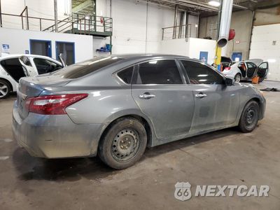 Trzecie zdjęcie samochodu z tyłu: 2018 NISSAN ALTIMA 2.5 VIN:1N4AL3AP9JC213396 - miniatura