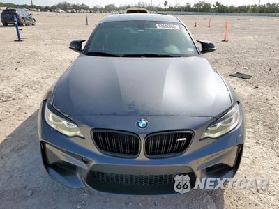 Piąte zdjęcie samochodu w środku: 2017 BMW M2 VIN:WBS1H9C39HV888374 - miniatura