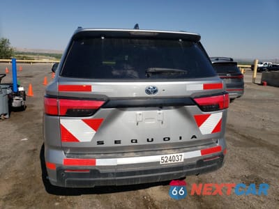 Zdjęcie 6 z 13 samochodu: 2024 TOYOTA SEQUOIA SR5 VIN:7SVAAABA3RX037079 - miniatura