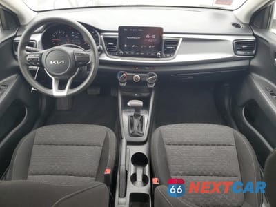 Zdjęcie 8 z 12 samochodu: 2023 KIA RIO LX VIN:3KPA24AD6PE555169 - miniatura