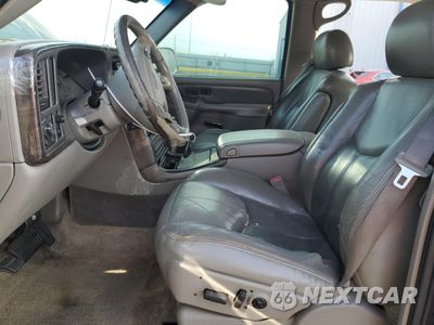 Zdjęcie 7 z 16 samochodu: 2003 GMC YUKON DENALI VIN:1GKEK63U93J324939 - miniatura