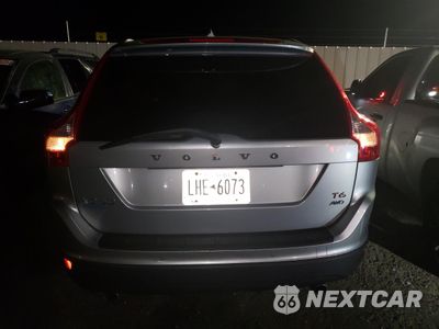 Zdjęcie 6 z 12 samochodu: 2013 VOLVO XC60 T6 VIN:YV4902DZ2D2370112 - miniatura