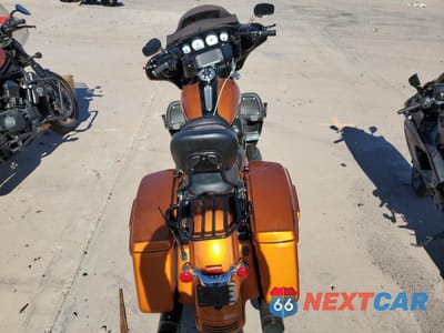 Zdjęcie 6 z 9 samochodu: 2014 HARLEY-DAVIDSON FLHXS STREET GLIDE SPECIAL VIN:1HD1KRM13EB711157 - miniatura