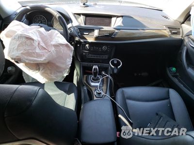 Zdjęcie 8 z 13 samochodu: 2013 BMW X1 XDRIVE28I VIN:WBAVL1C55DVR89624 - miniatura