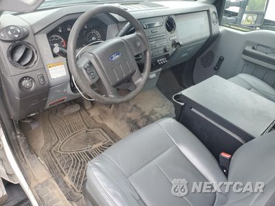 Zdjęcie 8 z 12 samochodu: 2015 FORD F450 SUPER DUTY VIN:1FDUF4GY7FEC93390 - miniatura