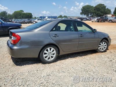 Trzecie zdjęcie samochodu z tyłu: 2002 TOYOTA CAMRY LE VIN:4T1BF30K72U513151 - miniatura