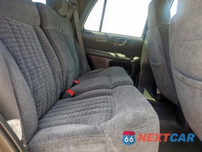 Zdjęcie 11 z 15 samochodu: 2000 CHEVROLET BLAZER VIN:1GNCS13WXY2128671 - miniatura