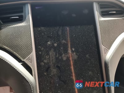 Zdjęcie 9 z 15 samochodu: 2020 TESLA MODEL S VIN:5YJSA1E43LF382585 - miniatura