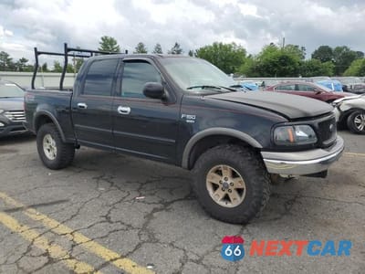 Czwarte zdjęcie samochodu z boku: 2003 FORD F150 SUPERCREW VIN:1FTRW08L63KD85187 - miniatura