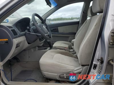 Zdjęcie 7 z 14 samochodu: 2005 KIA SPECTRA LX VIN:KNAFE121555100500 - miniatura