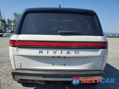 Zdjęcie 6 z 13 samochodu: 2023 RIVIAN R1S ADVENTURE VIN:7PDSGABA9PN015215 - miniatura