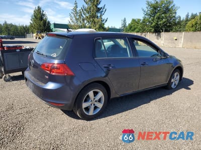 Trzecie zdjęcie samochodu z tyłu: 2017 VOLKSWAGEN GOLF S VIN:3VW117AU6HM068093 - miniatura