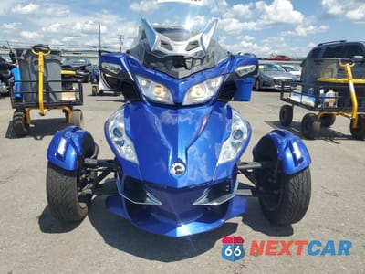 Drugie zdjęcie samochodu z przodu: 2013 CAN-AM SPYDER ROADSTER RT VIN:2BXNBBC19DV003630 - miniatura
