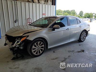 2021 TOYOTA CAMRY LE 4T1C11AK6MU496772 - główne zdjęcie licytacji z USA - miniatura