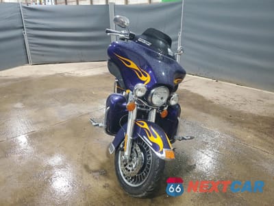 Drugie zdjęcie samochodu z przodu: 2012 HARLEY-DAVIDSON FLHTK ELECTRA GLIDE ULTRA LIMITED VIN:1HD1KEM17CB660557 - miniatura