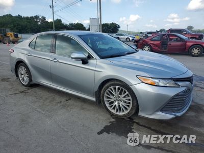 Czwarte zdjęcie samochodu z boku: 2019 TOYOTA CAMRY L VIN:4T1B11HK7KU773170 - miniatura