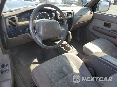 Zdjęcie 8 z 14 samochodu: 2000 TOYOTA TACOMA XTRACAB PRERUNNER VIN:4TASN92N0YZ679097 - miniatura