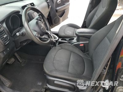 Zdjęcie 7 z 14 samochodu: 2015 KIA SOUL + VIN:KNDJP3A59F7197682 - miniatura