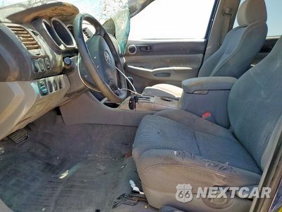Zdjęcie 7 z 12 samochodu: 2005 TOYOTA TACOMA DOUBLE CAB PRERUNNER LONG BED VIN:3TMKU72N45M004121 - miniatura