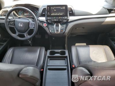 Zdjęcie 8 z 15 samochodu: 2018 HONDA ODYSSEY EXL VIN:5FNRL6H78JB023161 - miniatura