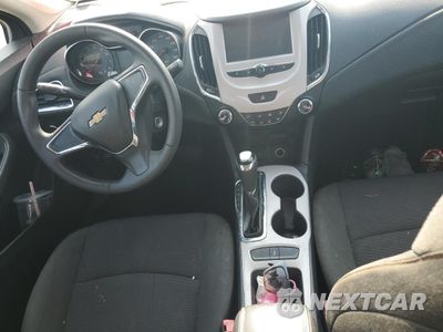 Zdjęcie 8 z 13 samochodu: 2017 CHEVROLET CRUZE LS VIN:1G1BC5SM2H7255080 - miniatura