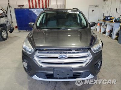 Piąte zdjęcie samochodu w środku: 2018 FORD ESCAPE SE VIN:1FMCU0GD6JUC62427 - miniatura