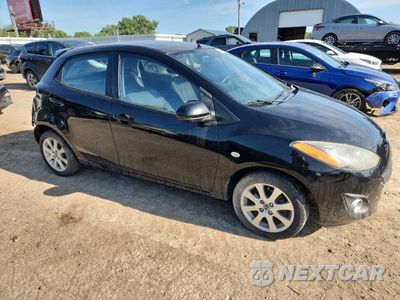Czwarte zdjęcie samochodu z boku: 2013 MAZDA MAZDA2 VIN:JM1DE1LZ4D0157748 - miniatura