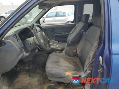 Zdjęcie 7 z 12 samochodu: 2001 NISSAN FRONTIER KING CAB XE VIN:1N6DD26S61C358047 - miniatura