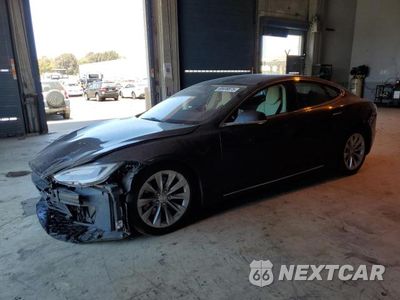 2018 TESLA MODEL S 5YJSA1E27JF268214 - główne zdjęcie licytacji z USA - miniatura