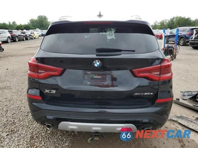 Zdjęcie 6 z 14 samochodu: 2021 BMW X3 XDRIVE30E VIN:5UXTS1C03M9G49481 - miniatura