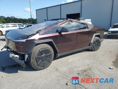 2024 TESLA CYBERTRUCK 7G2CEHEE7RA030493 - główne zdjęcie licytacji z USA - miniatura