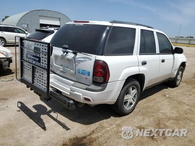 Trzecie zdjęcie samochodu z tyłu: 2005 CHEVROLET TRAILBLAZER LS VIN:1GNDT13S452178167 - miniatura