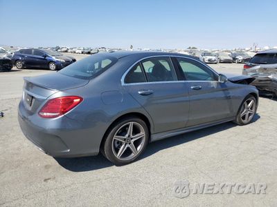 Trzecie zdjęcie samochodu z tyłu: 2018 MERCEDES-BENZ C 300 VIN:55SWF4JB3JU280093 - miniatura
