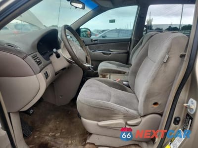 Zdjęcie 7 z 13 samochodu: 2006 TOYOTA SIEANNA VIN:5TDZA23C96S433084 - miniatura