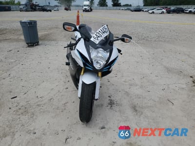 Drugie zdjęcie samochodu z przodu: 2020 SUZUKI GSX-R750 VIN:JS1GR7MA0L7100590 - miniatura