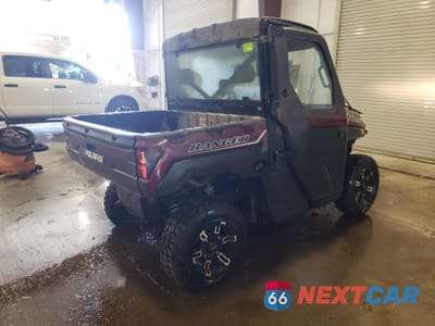 Czwarte zdjęcie samochodu z boku: 2021 POLARIS RANGER XP - ATV AND UTILITY VEHICLES UTILITY VEHICLE VIN:4XARRU999M8056295 - miniatura